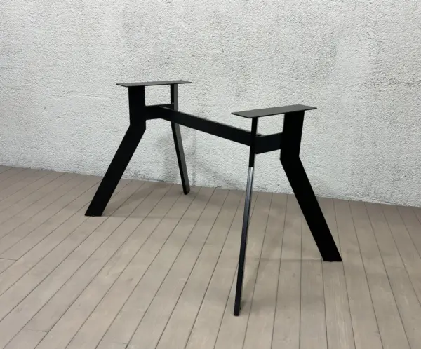 3 SEDA - Metal Table Legs for Dining Tables