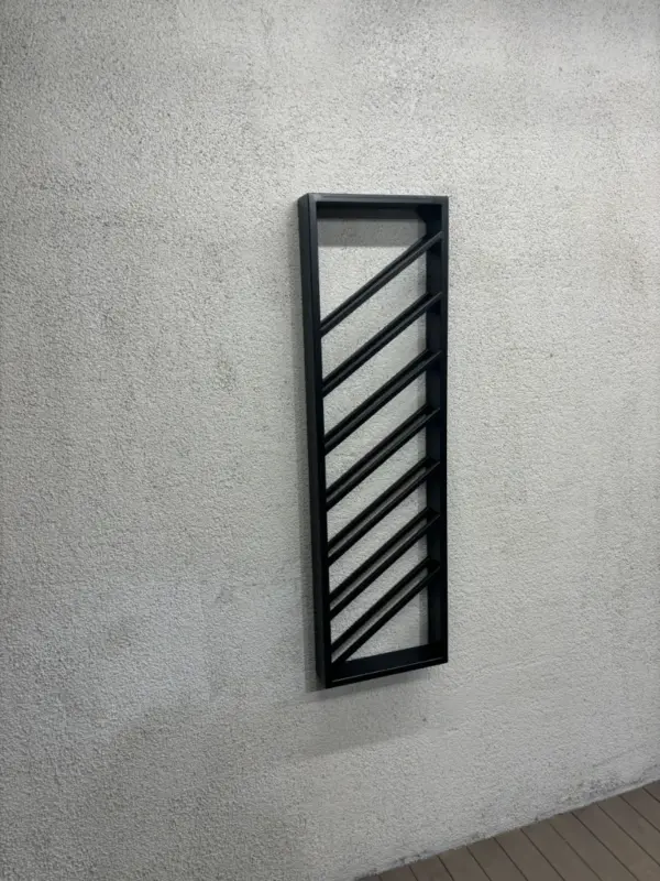 VELTE -Wall Mounted Wine Rack