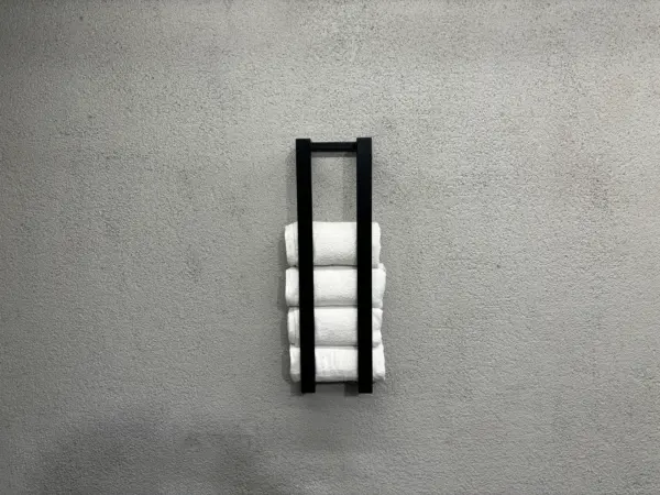 IMG_3088 DAUGMALE - Wall Mounted Towel Rack