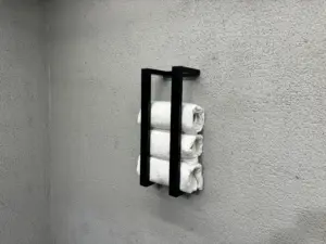 IMG_3101 DAUGMALE - Wall Mounted Towel Rack